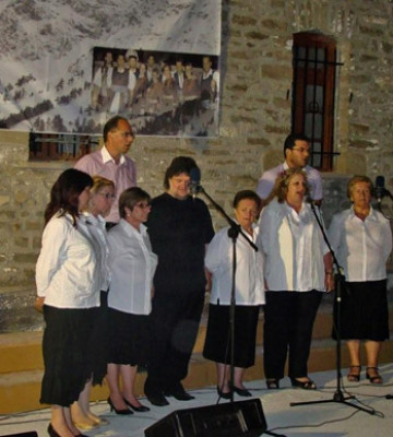 Το Πολυφωνικό Ηπείρου (Βαγγέλης Κώτσου) στο 2ο Φεστιβάλ Χορωδιών Παραδοσιακού Τραγουδιού στις 8-8-2010