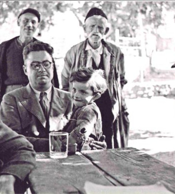 Αμερικάνικη επιτροπή στο χωριό το 1949.