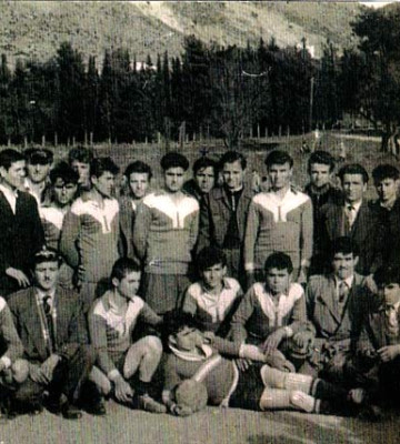 Η ποδοσφαρική ομάδα του χωριού 1955.